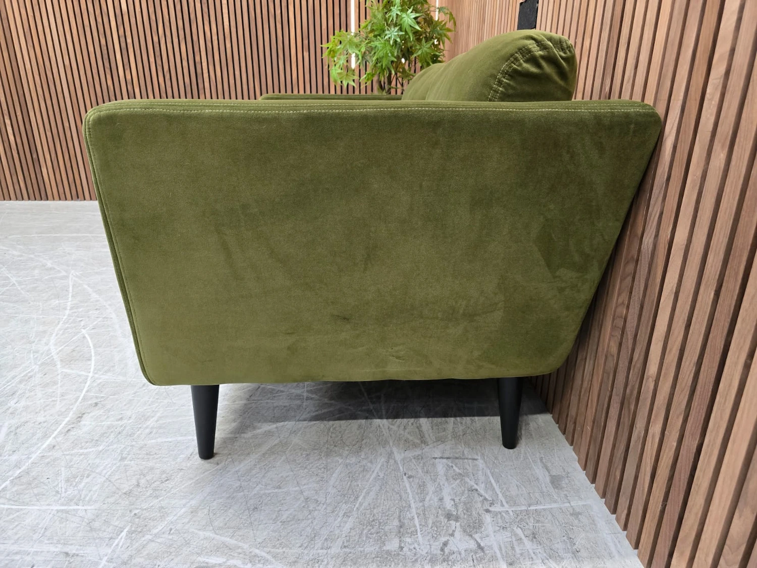 right side picture of the holly sofa