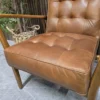 picture of the buttoned seat cushion