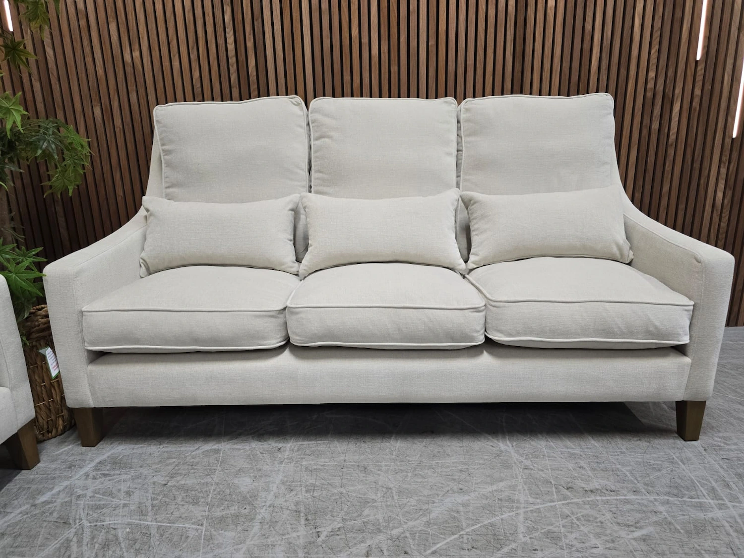 Iggy 3 Seater sofa in Chantilly, Front Image