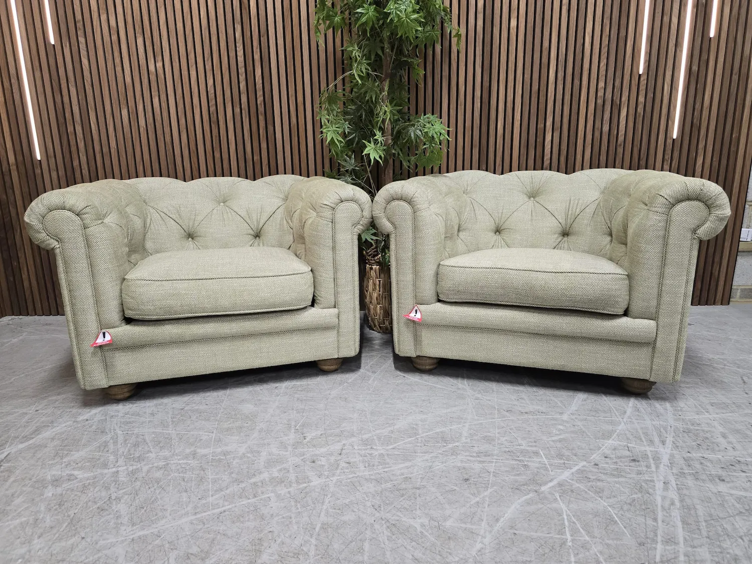 Patrick armchairs in palm silky jaquard weave