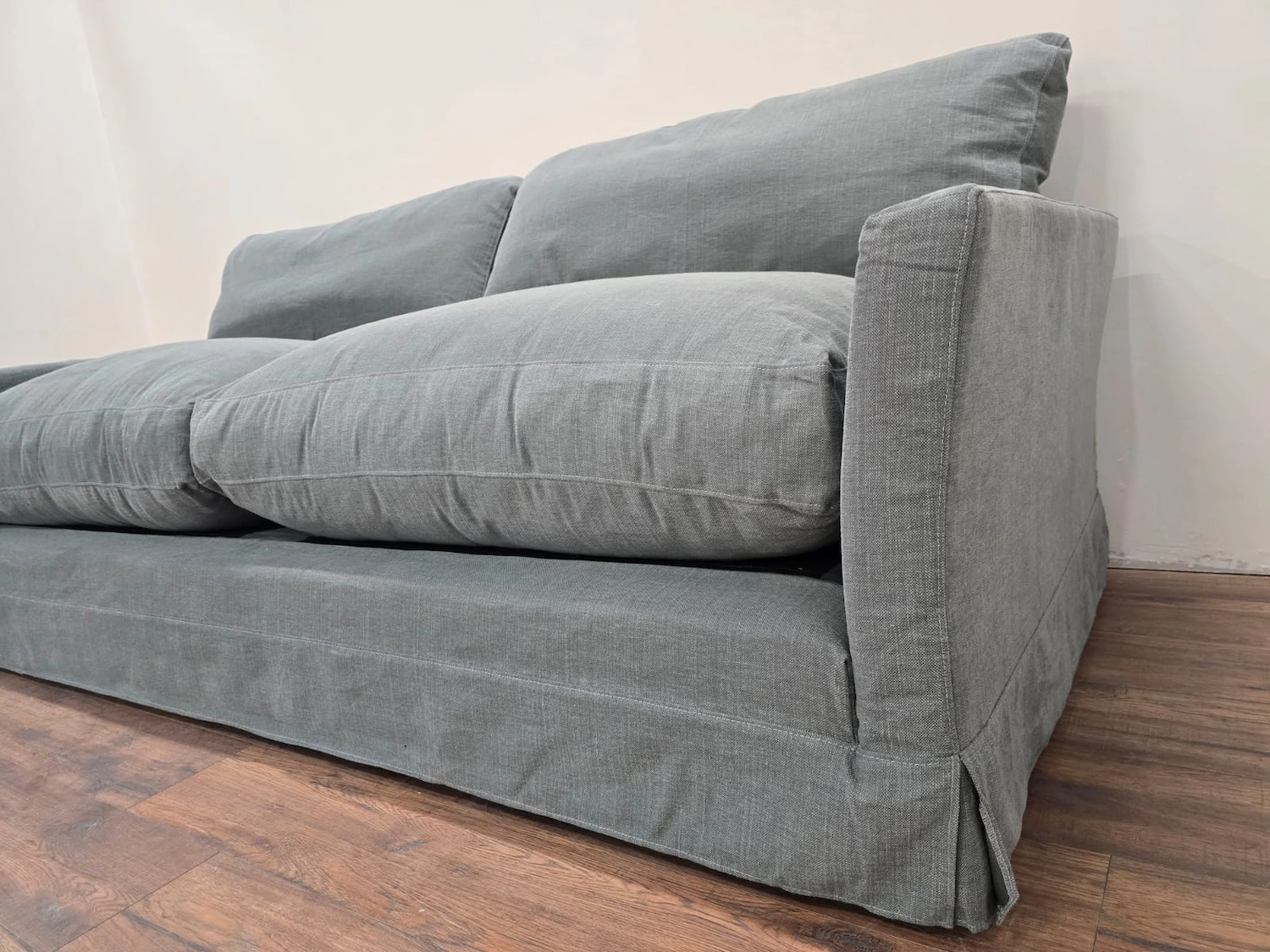 Otto 4 seater sofa in hidden cove Brushed linen cotton 5