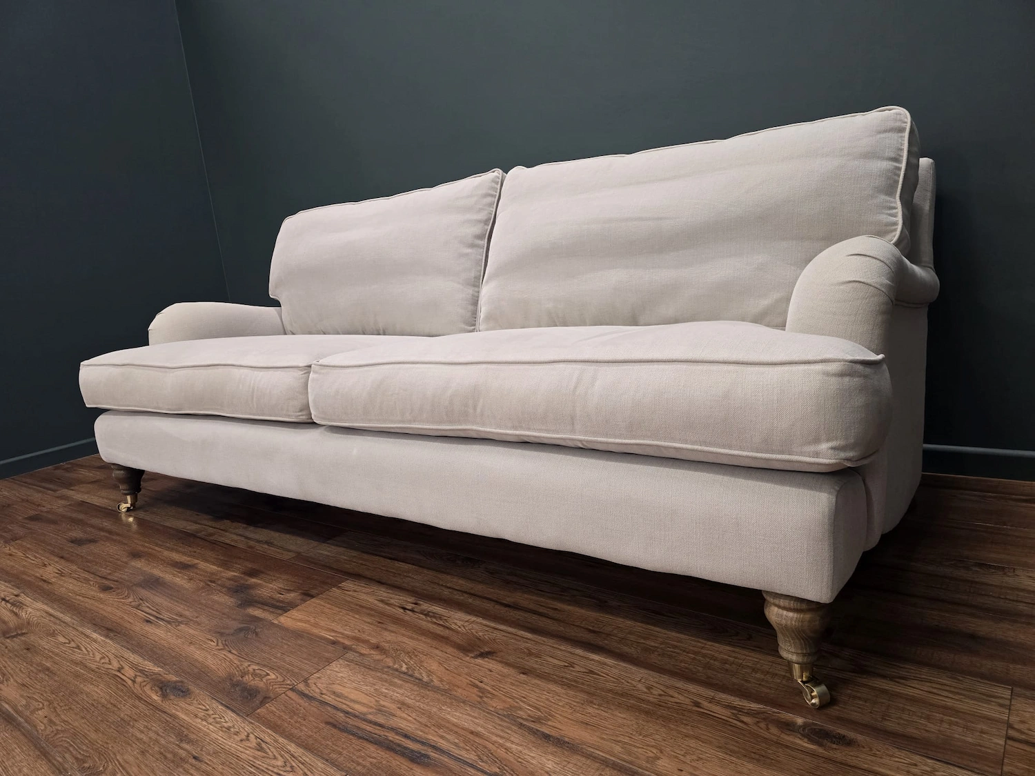 Sofa cream 2