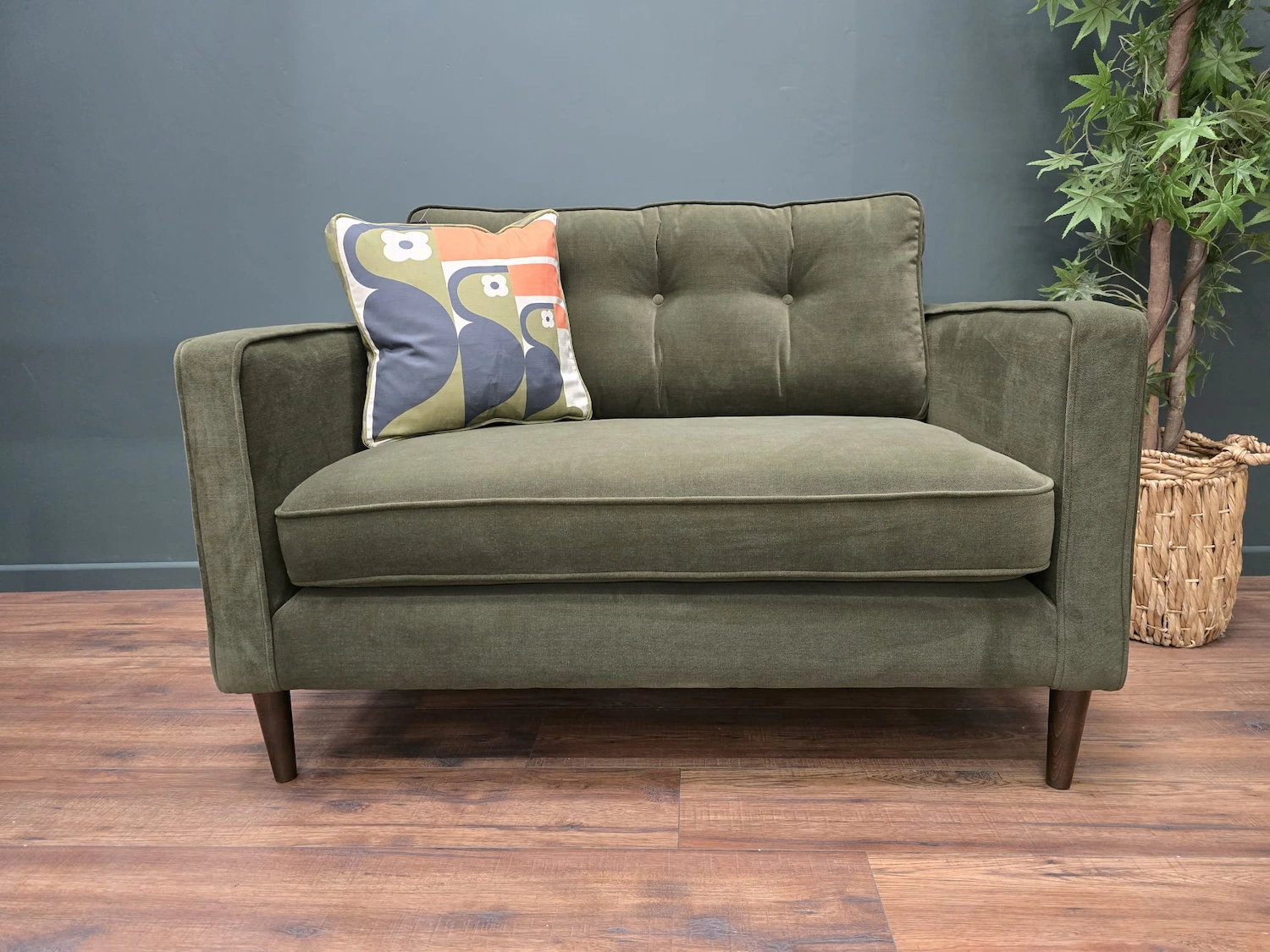 orla kiely ebben loveseat in olive clara